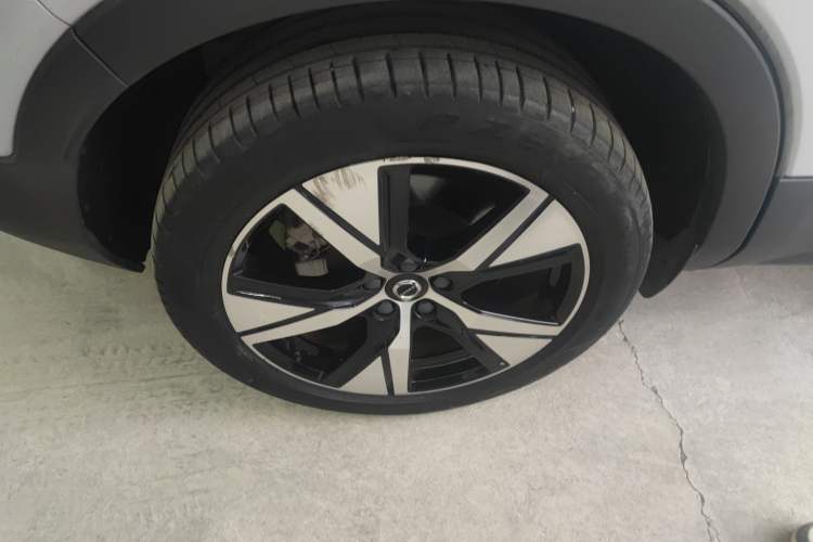 Used Volvo XC40 New Energy 2021 P8 Pure Electric All-Wheel Drive Smart Luxury Sport Edition Exterior 1