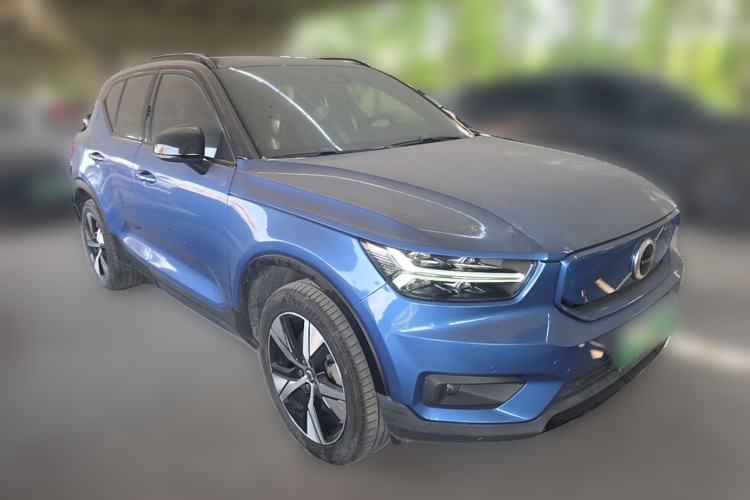 Used Volvo XC40 New Energy 2021 P8 Pure Electric All-Wheel Drive Smart Luxury Sport Edition Front Right 45 Deg