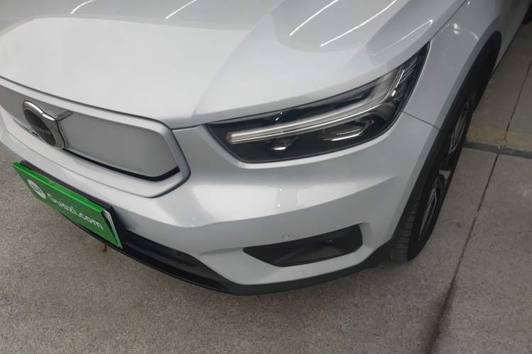 Used Volvo XC40 New Energy 2021 P8 Pure Electric All-Wheel Drive Smart Luxury Sport Edition Left Front Headlight