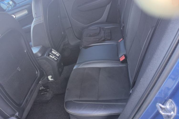 Used Volvo XC40 New Energy 2021 P8 Pure Electric All-Wheel Drive Smart Luxury Sport Edition Left Rear Seat