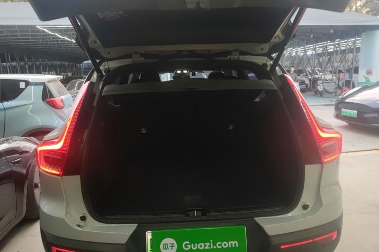 Used Volvo XC40 New Energy 2021 P8 Pure Electric All-Wheel Drive Smart Luxury Sport Edition Trunk