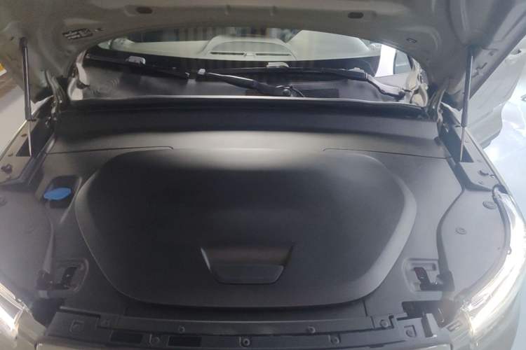 Used Volvo XC40 New Energy 2021 P8 Pure Electric All-Wheel Drive Smart Luxury Sport Edition Engine Bay