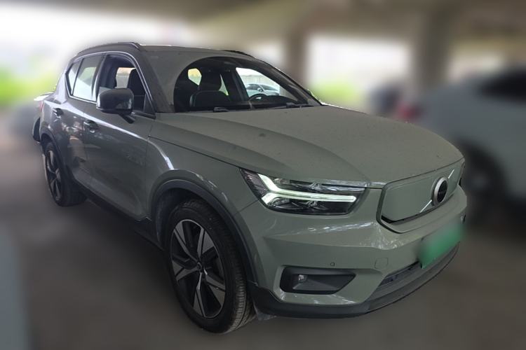 Used Volvo XC40 New Energy 2021 P8 Pure Electric All-Wheel Drive Smart Luxury Sport Edition Front Right 45 Deg