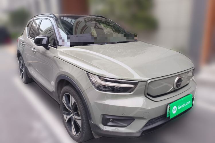 Used Volvo XC40 New Energy 2021 P8 Pure Electric All-Wheel Drive Smart Luxury Sport Edition Front Right 45 Deg