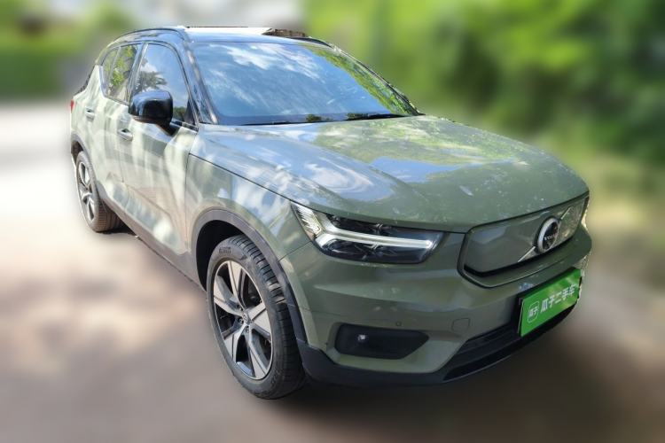 Used Volvo XC40 New Energy 2021 P8 Pure Electric All-Wheel Drive Smart Luxury Sport Edition Front Right 45 Deg