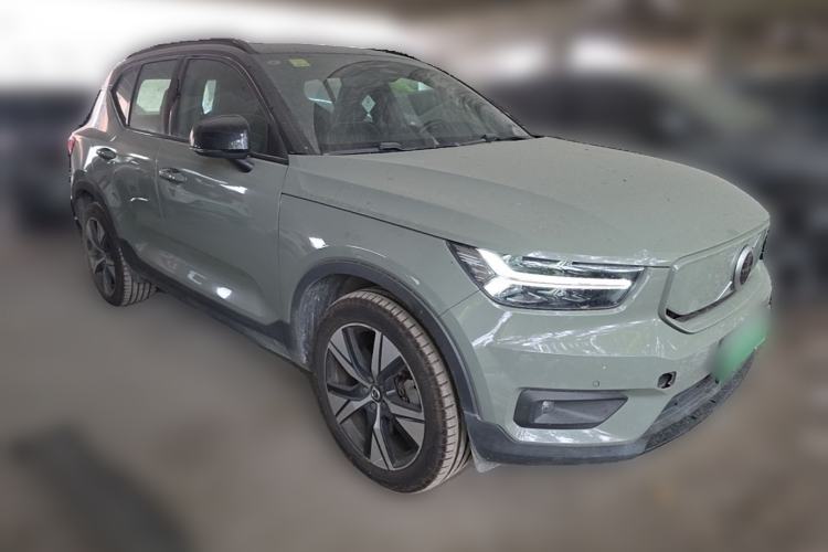 Used Volvo XC40 New Energy 2021 P8 Pure Electric All-Wheel Drive Smart Luxury Sport Edition Front Right 45 Deg