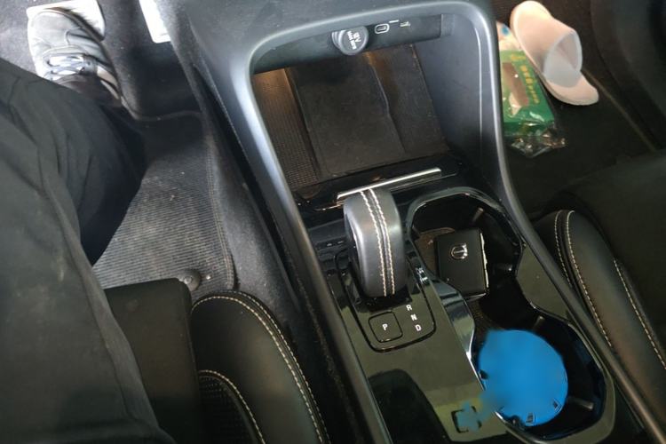 Used Volvo XC40 New Energy 2021 P8 Pure Electric All-Wheel Drive Smart Luxury Sport Edition Gear Lever