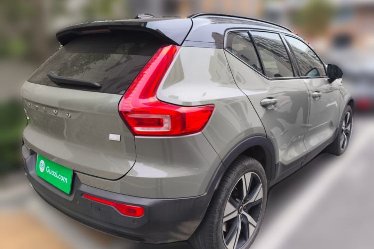 Used Volvo XC40 New Energy 2021 P8 Pure Electric All-Wheel Drive Smart Luxury Sport Edition Rear Right 45 Deg