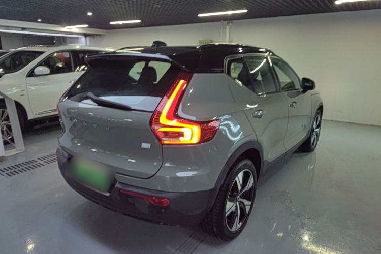 Used Volvo XC40 New Energy 2021 P8 Pure Electric All-Wheel Drive Smart Luxury Sport Edition Rear Right 45 Deg