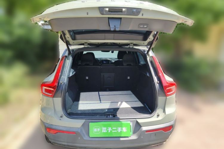 Used Volvo XC40 New Energy 2021 P8 Pure Electric All-Wheel Drive Smart Luxury Sport Edition Trunk