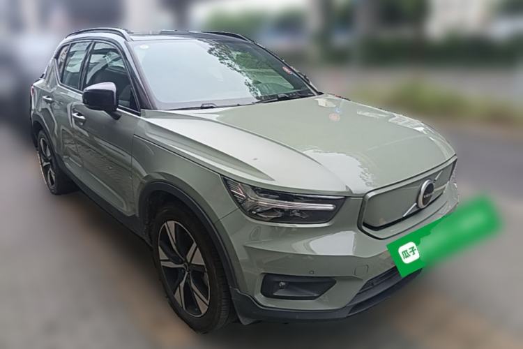 Used Volvo XC40 New Energy 2021 P8 Pure Electric All-Wheel Drive Smart Luxury Sport Edition Front Right 45 Deg