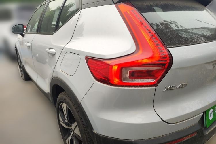Used Volvo XC40 New Energy 2021 P8 Pure Electric All-Wheel Drive Smart Luxury Sport Edition Rear Left 45 Deg