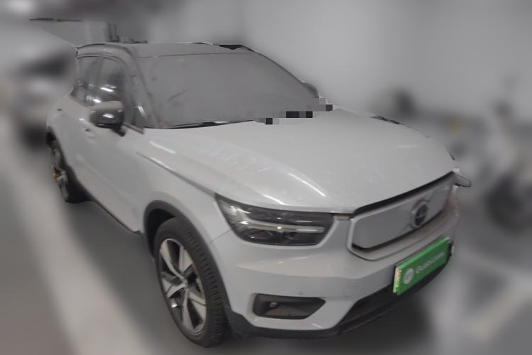 Used Volvo XC40 New Energy 2021 P8 Pure Electric All-Wheel Drive Smart Luxury Sport Edition Front Right 45 Deg