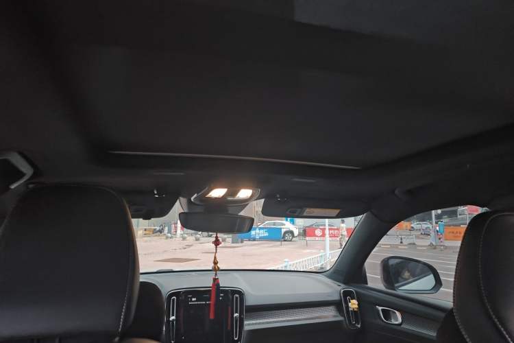 Used Volvo XC40 New Energy 2021 P8 Pure Electric All-Wheel Drive Smart Luxury Sport Edition Headliner