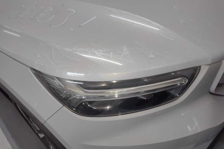 Used Volvo XC40 New Energy 2021 P8 Pure Electric All-Wheel Drive Smart Luxury Sport Edition Right Front Headlight