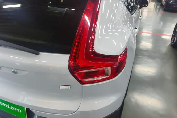 Used Volvo XC40 New Energy 2021 P8 Pure Electric All-Wheel Drive Smart Luxury Sport Edition Right Rear Taillight