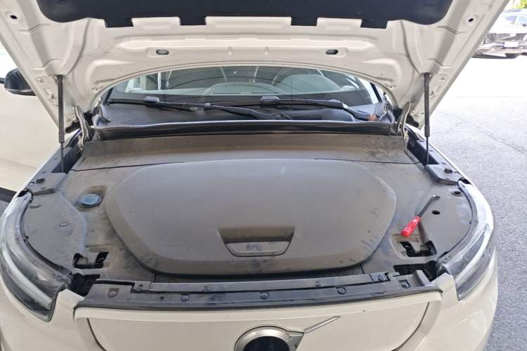Used Volvo XC40 New Energy 2021 P8 Pure Electric All-Wheel Drive Smart Luxury Sport Edition Engine Bay
