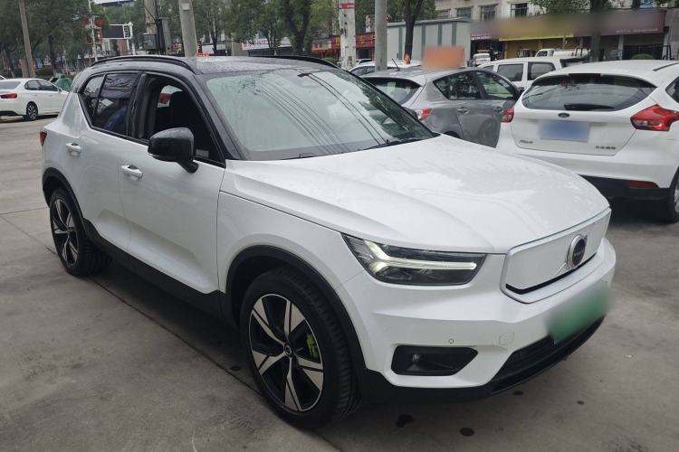 Used Volvo XC40 New Energy 2021 P8 Pure Electric All-Wheel Drive Smart Luxury Sport Edition Exterior 2