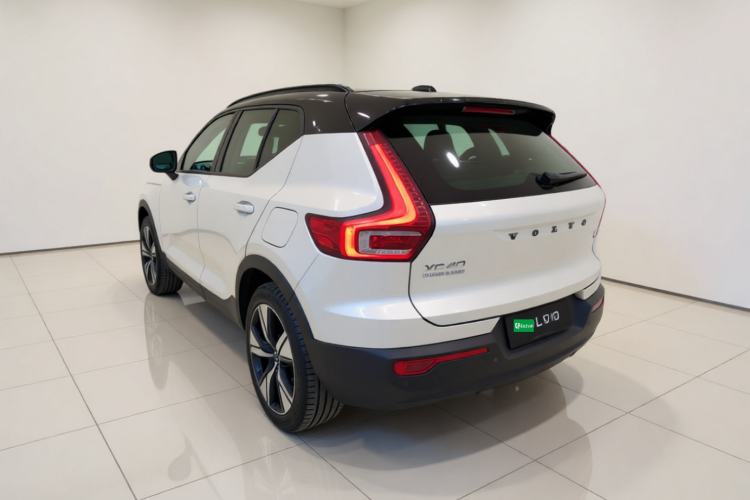 Used Volvo XC40 New Energy 2021 P8 Pure Electric All-Wheel Drive Smart Luxury Sport Edition Exterior 2