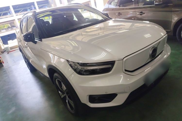 Used Volvo XC40 New Energy 2021 P8 Pure Electric All-Wheel Drive Smart Luxury Sport Edition Exterior 2