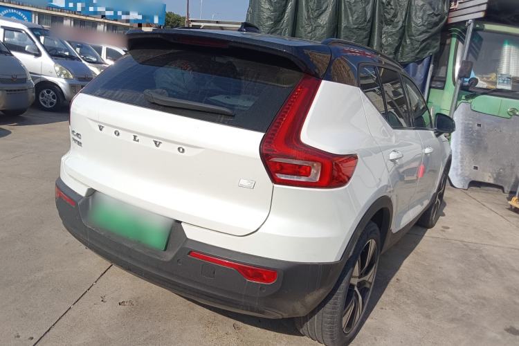 Used Volvo XC40 New Energy 2021 P8 Pure Electric All-Wheel Drive Smart Luxury Sport Edition Exterior 5