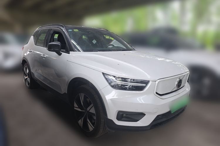 Used Volvo XC40 New Energy 2021 P8 Pure Electric All-Wheel Drive Smart Luxury Sport Edition Front Right 45 Deg
