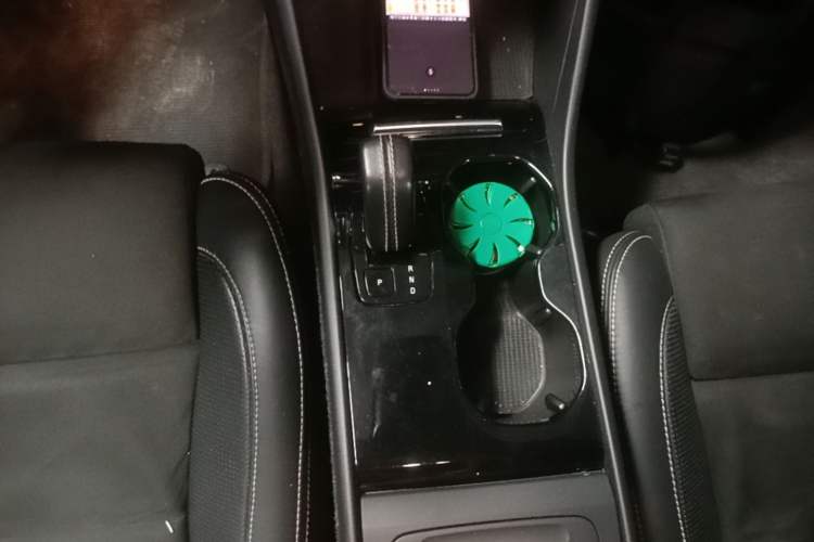 Used Volvo XC40 New Energy 2021 P8 Pure Electric All-Wheel Drive Smart Luxury Sport Edition Gear Lever