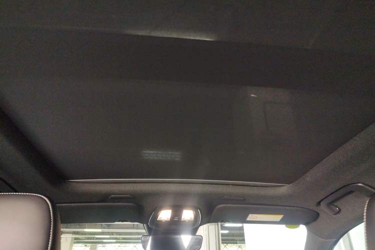Used Volvo XC40 New Energy 2021 P8 Pure Electric All-Wheel Drive Smart Luxury Sport Edition Headliner