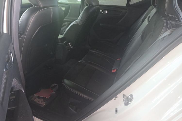 Used Volvo XC40 New Energy 2021 P8 Pure Electric All-Wheel Drive Smart Luxury Sport Edition Left Rear Seat