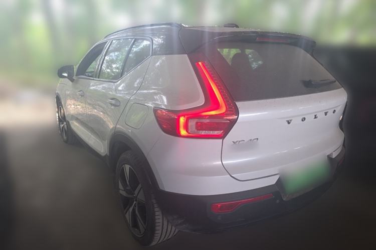 Used Volvo XC40 New Energy 2021 P8 Pure Electric All-Wheel Drive Smart Luxury Sport Edition Rear Left 45 Deg