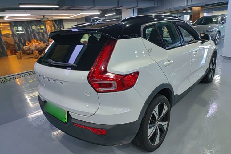 Used Volvo XC40 New Energy 2021 P8 Pure Electric All-Wheel Drive Smart Luxury Sport Edition Rear Right 45 Deg