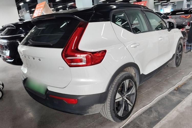 Used Volvo XC40 New Energy 2021 P8 Pure Electric All-Wheel Drive Smart Luxury Sport Edition Rear Right 45 Deg