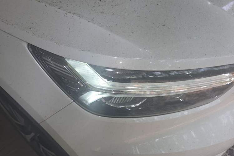 Used Volvo XC40 New Energy 2021 P8 Pure Electric All-Wheel Drive Smart Luxury Sport Edition Right Front Headlight