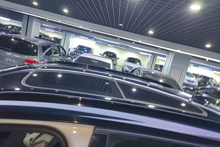 Used Volvo XC40 New Energy 2021 P8 Pure Electric All-Wheel Drive Smart Luxury Sport Edition Roof