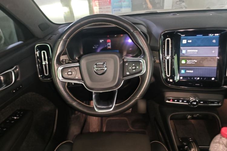 Used Volvo XC40 New Energy 2021 P8 Pure Electric All-Wheel Drive Smart Luxury Sport Edition Steering Wheel