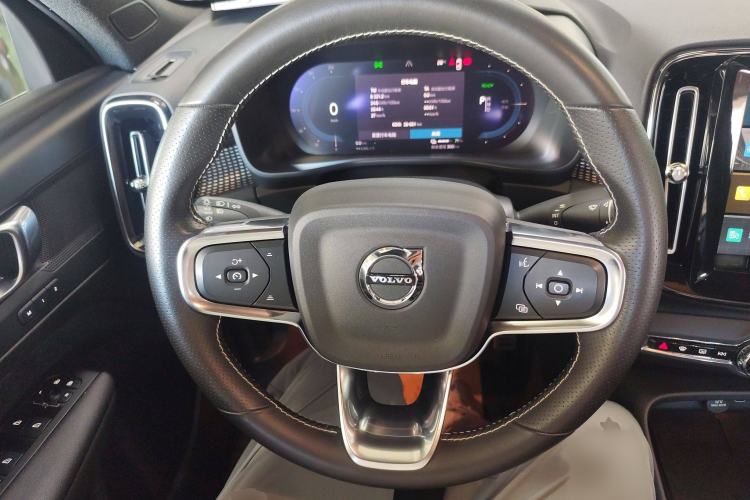 Used Volvo XC40 New Energy 2021 P8 Pure Electric All-Wheel Drive Smart Luxury Sport Edition Steering Wheel