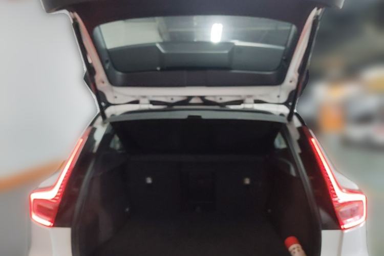 Used Volvo XC40 New Energy 2021 P8 Pure Electric All-Wheel Drive Smart Luxury Sport Edition Trunk