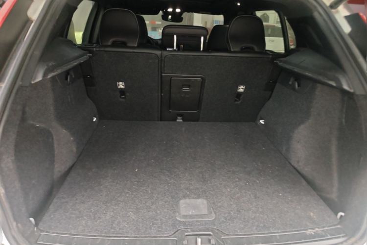 Used Volvo XC40 New Energy 2021 P8 Pure Electric All-Wheel Drive Smart Luxury Sport Edition Trunk