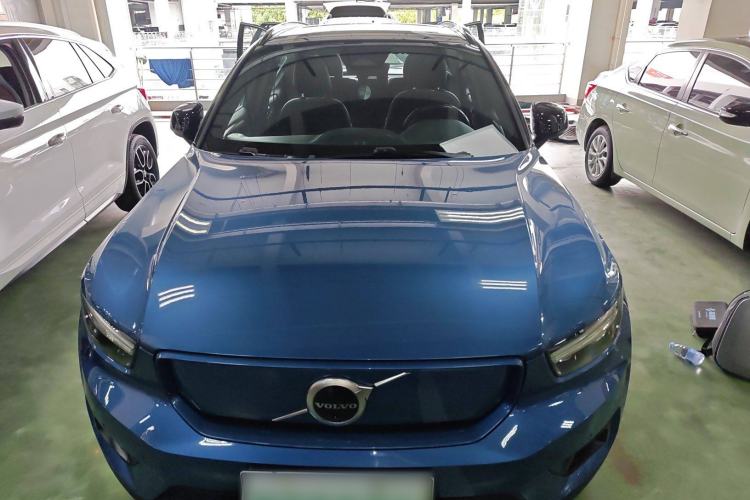 Used Volvo XC40 New Energy 2022 Four-Wheel-Drive High-Performance PRO Version Front