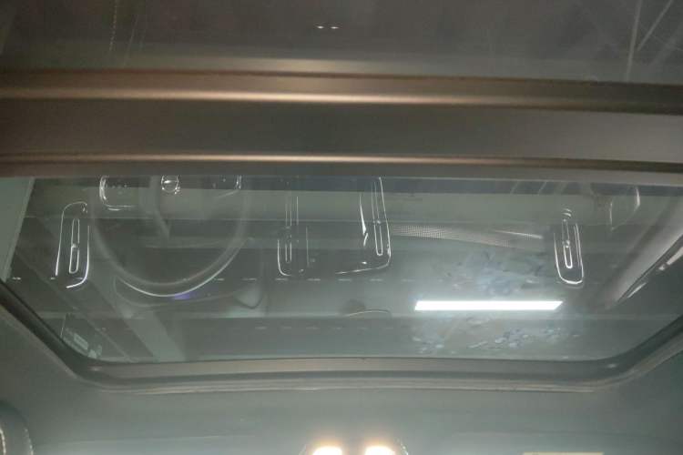 Used Volvo XC40 New Energy 2022 Long-Range Version Headliner