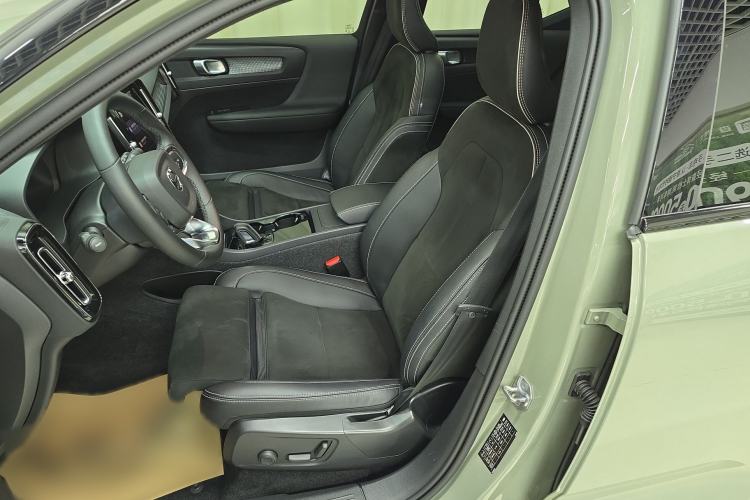 Used Volvo XC40 New Energy 2022 Long-Range Version Left Front Seat