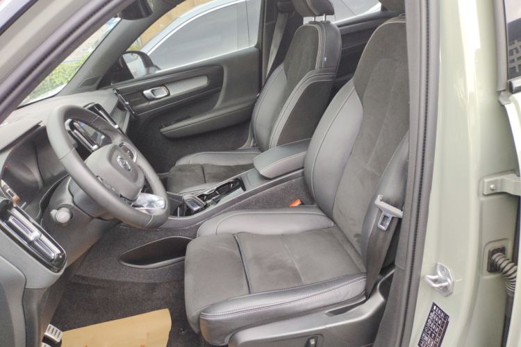 Used Volvo XC40 New Energy 2022 Long-Range PRO Version Left Front Seat