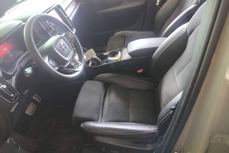 Used Volvo XC40 New Energy 2022 Long-Range Version Left Front Seat