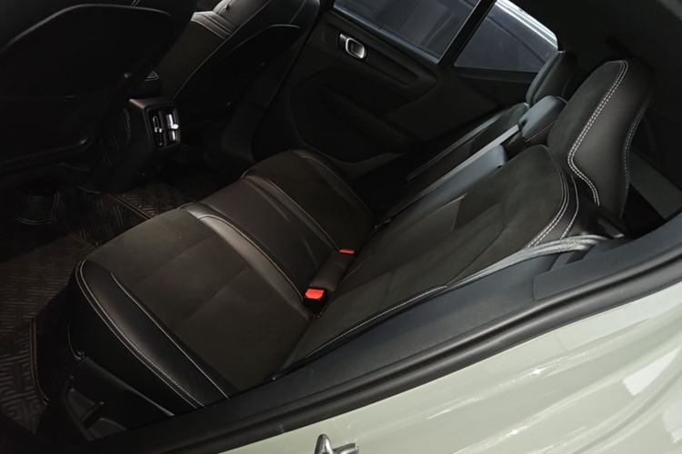 Used Volvo XC40 New Energy 2022 Long-Range PRO Version Left Rear Seat
