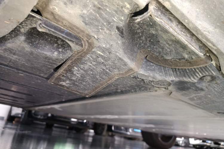 Used Volvo XC40 New Energy 2022 Four-Wheel Drive High-Performance Version Chassis Front Left