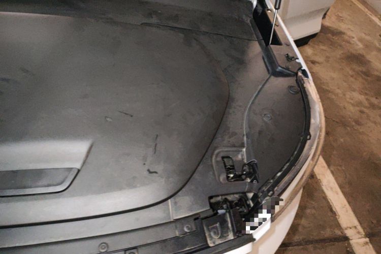Used Volvo XC40 New Energy 2022 Four-Wheel Drive High-Performance Version Engine Bay Left