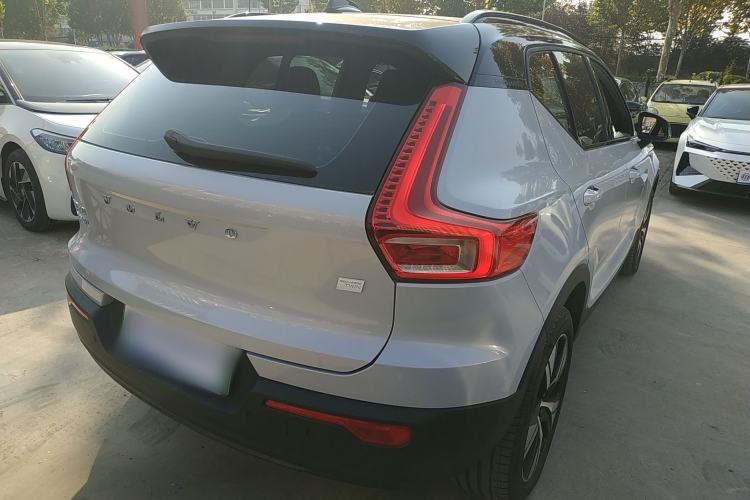 Used Volvo XC40 New Energy 2022 Four-Wheel Drive High-Performance Version Rear Right 45 Deg