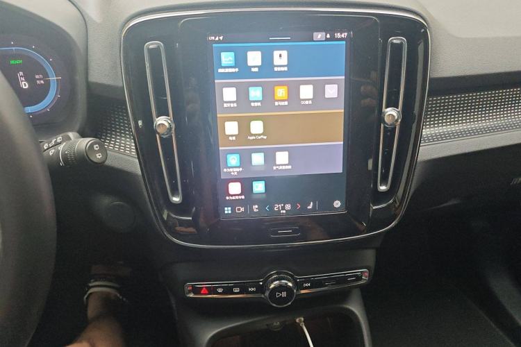 Used Volvo XC40 New Energy 2022 Long-Range PRO Version Audio And AC Panel