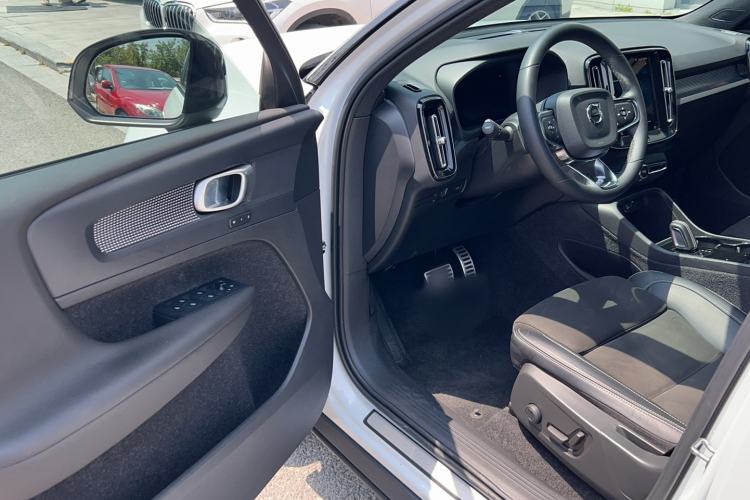Used Volvo XC40 New Energy 2022 Long-Range Version Driver Seat