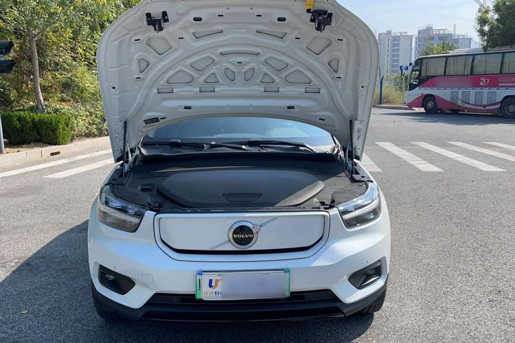 Used Volvo XC40 New Energy 2022 Long-Range PRO Version Engine Bay
